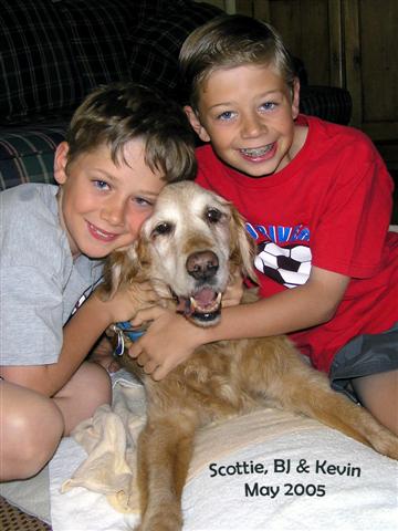Scottie, BJ & Kevin all cuddle in his final days.